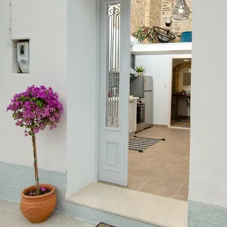Classic Corfiot Town House *